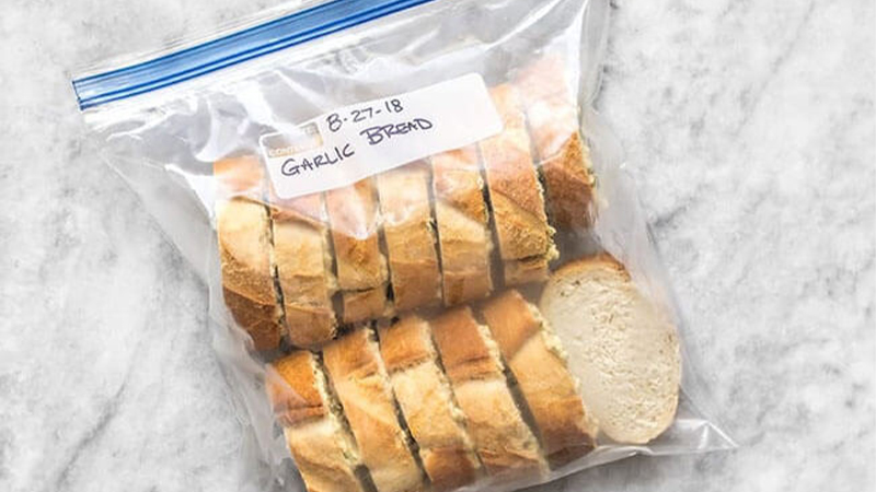 Tại sao cần bảo quản bánh mì đúng cách?